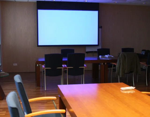 Galeria zdjęć z realizacji - kancelaria sala konferencyjna 7