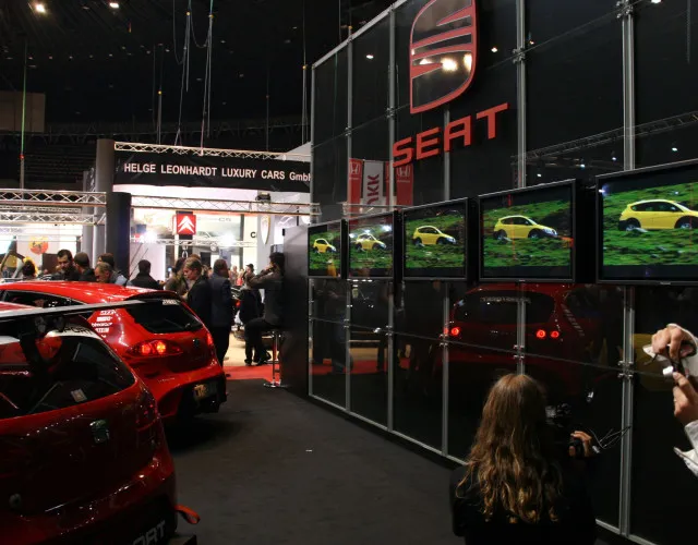 Galeria zdjęć z realizacji - seat monitory targi 5